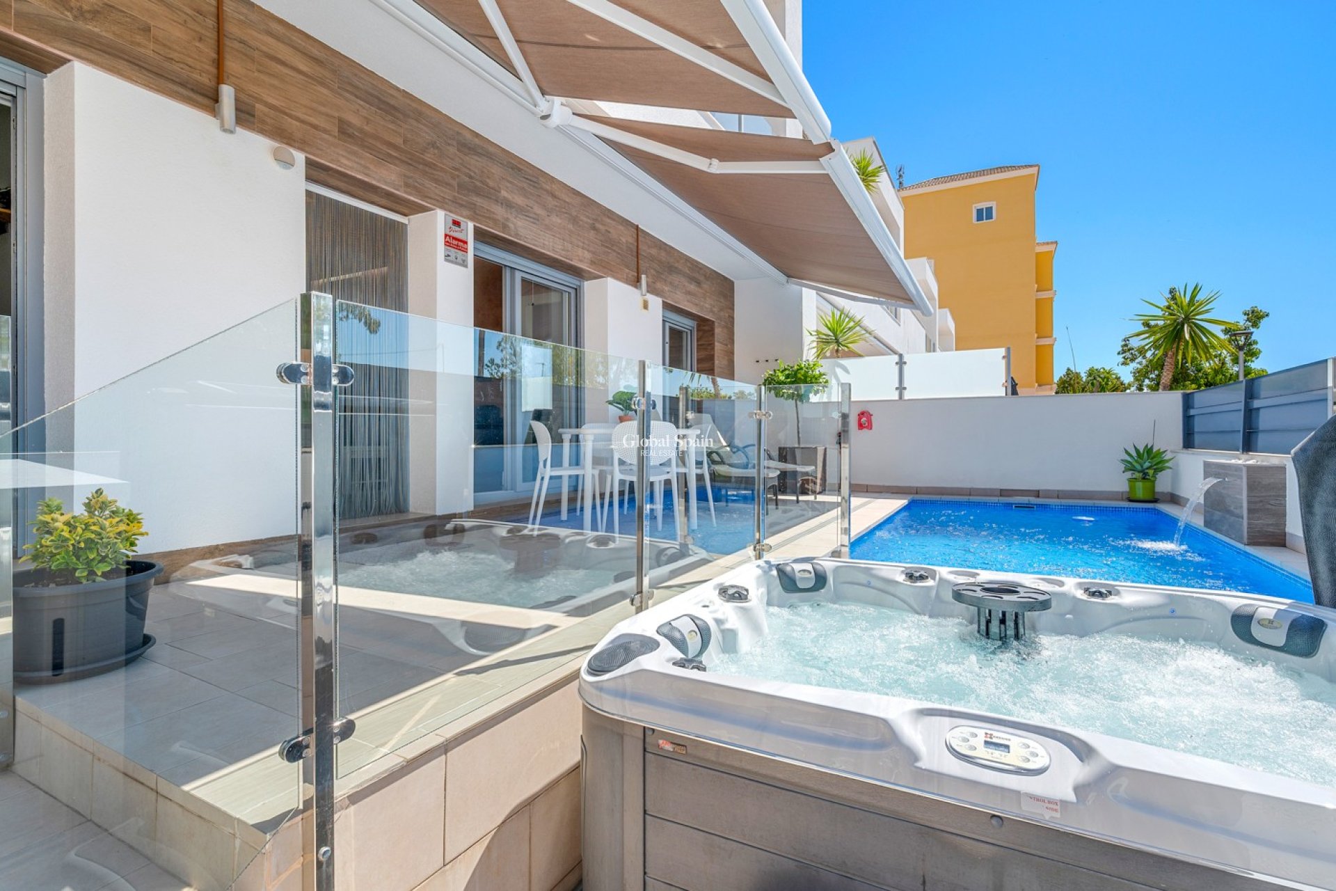 Resale - HOUSE -
FORMENTERA DEL SEGURA - Costa Blanca