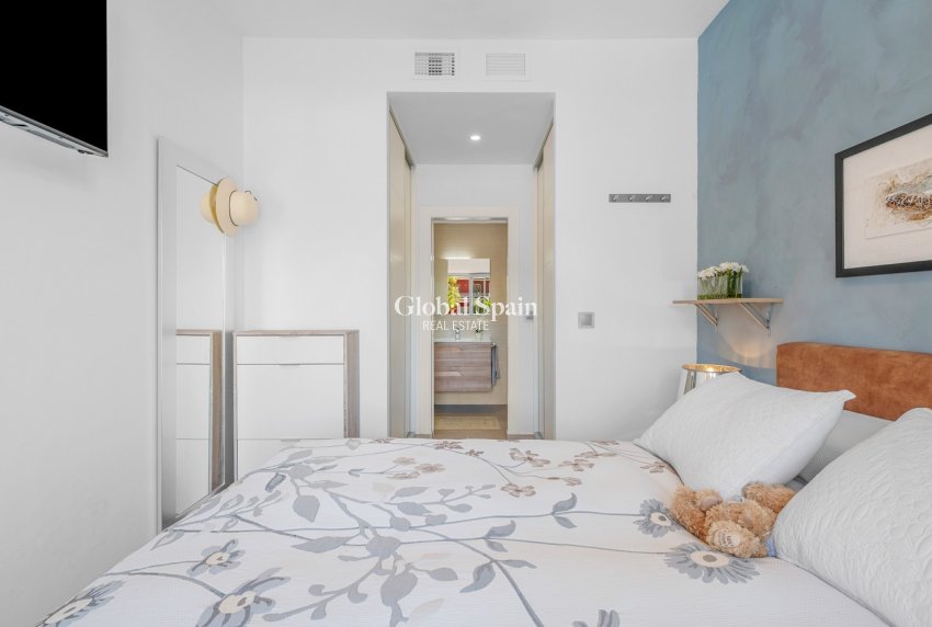 Resale - HOUSE -
FORMENTERA DEL SEGURA - Costa Blanca