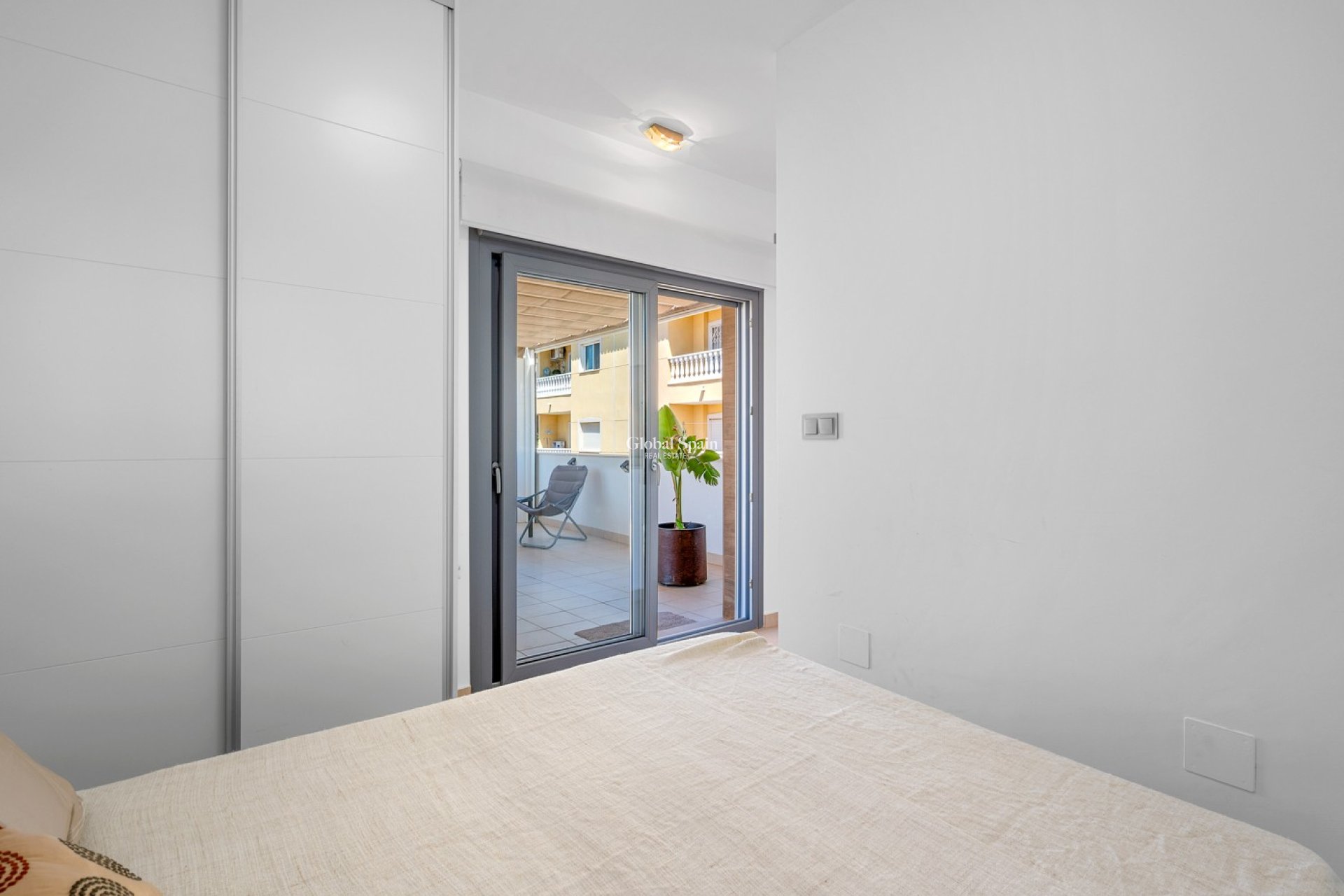 Resale - HOUSE -
FORMENTERA DEL SEGURA - Costa Blanca