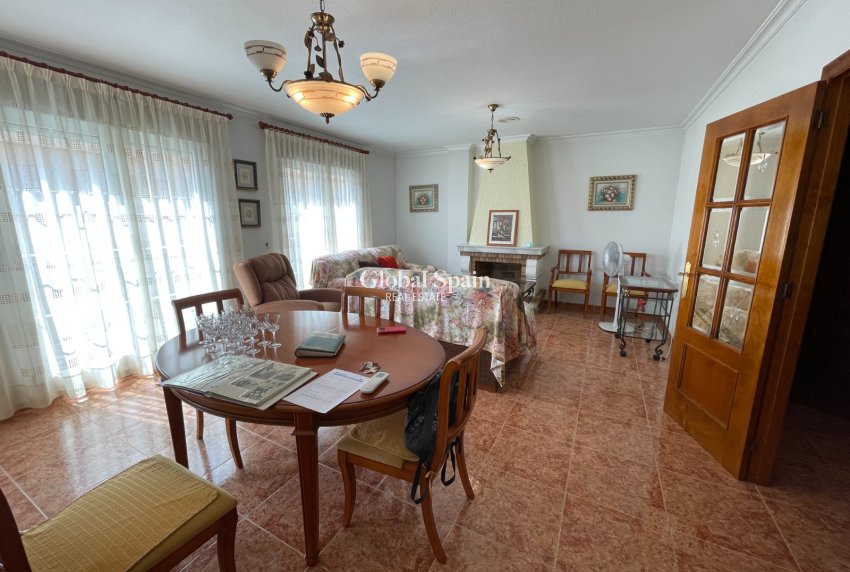 Resale - HOUSE -
FORMENTERA DEL SEGURA - Costa Blanca