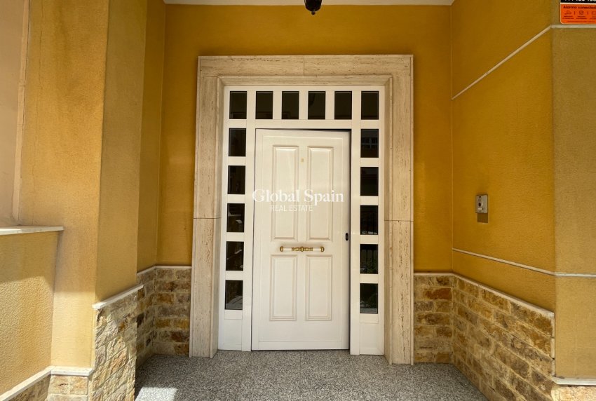 Resale - HOUSE -
FORMENTERA DEL SEGURA - Costa Blanca