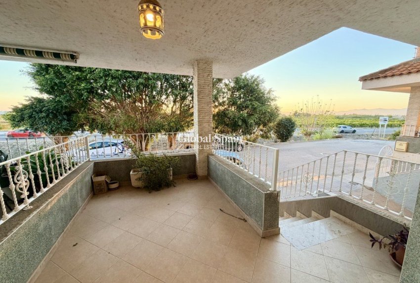 Resale - HOUSE -
FORMENTERA DEL SEGURA - Costa Blanca