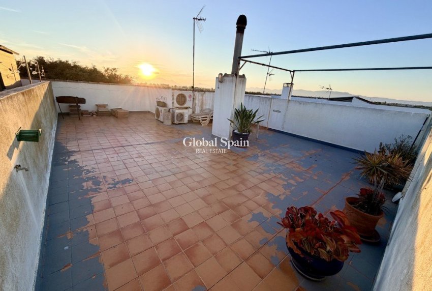 Resale - HOUSE -
FORMENTERA DEL SEGURA - Costa Blanca