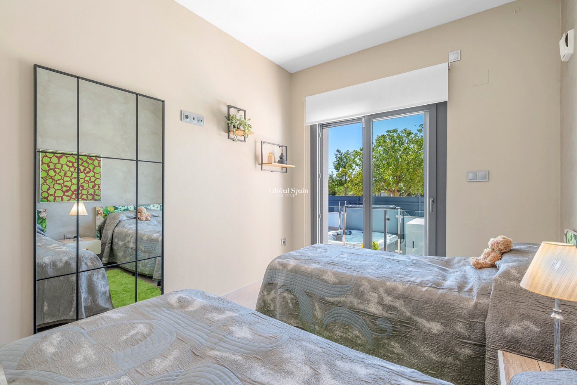 Resale - HOUSE -
FORMENTERA DEL SEGURA - Costa Blanca