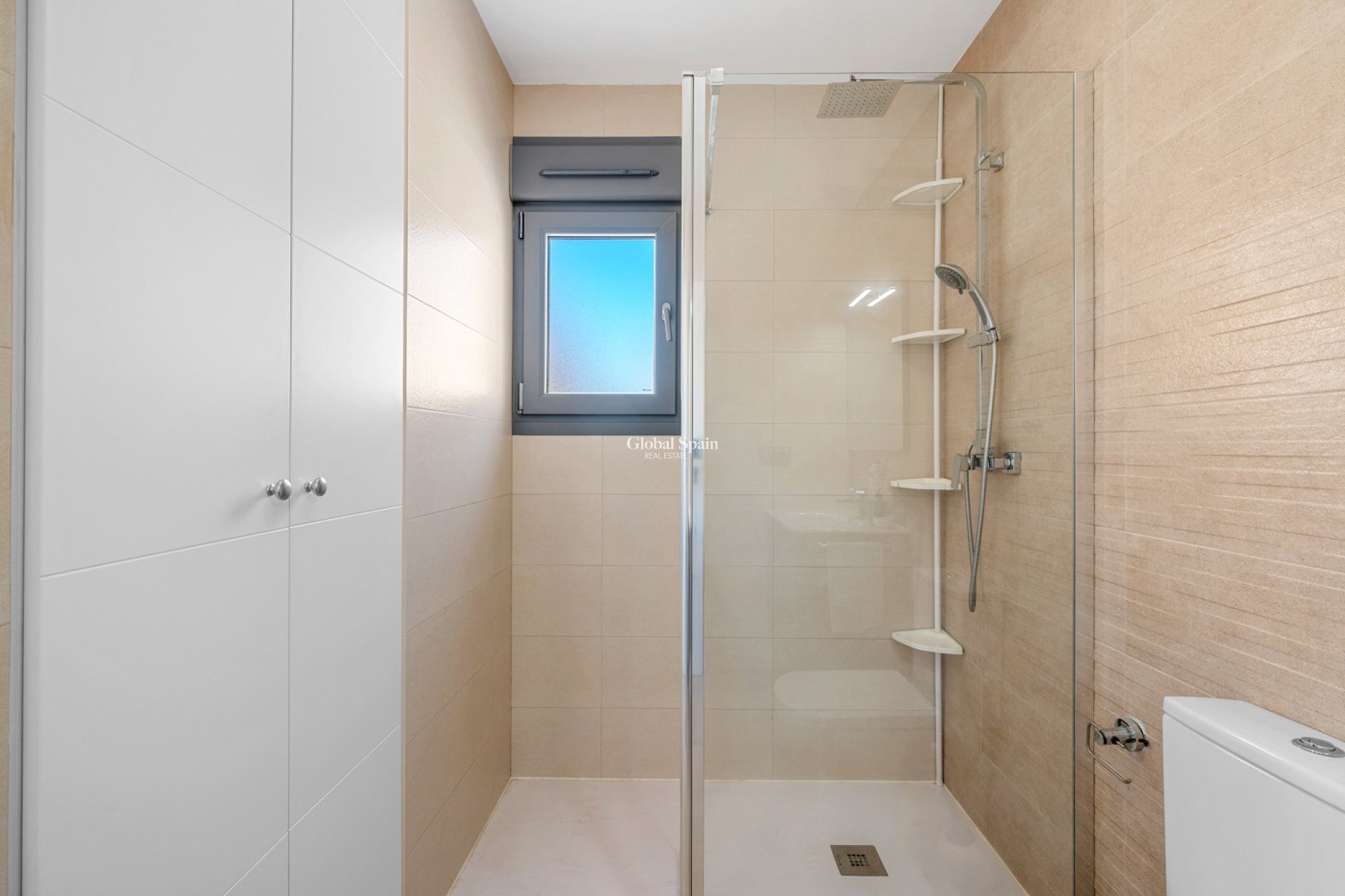 Resale - HOUSE -
FORMENTERA DEL SEGURA - Costa Blanca
