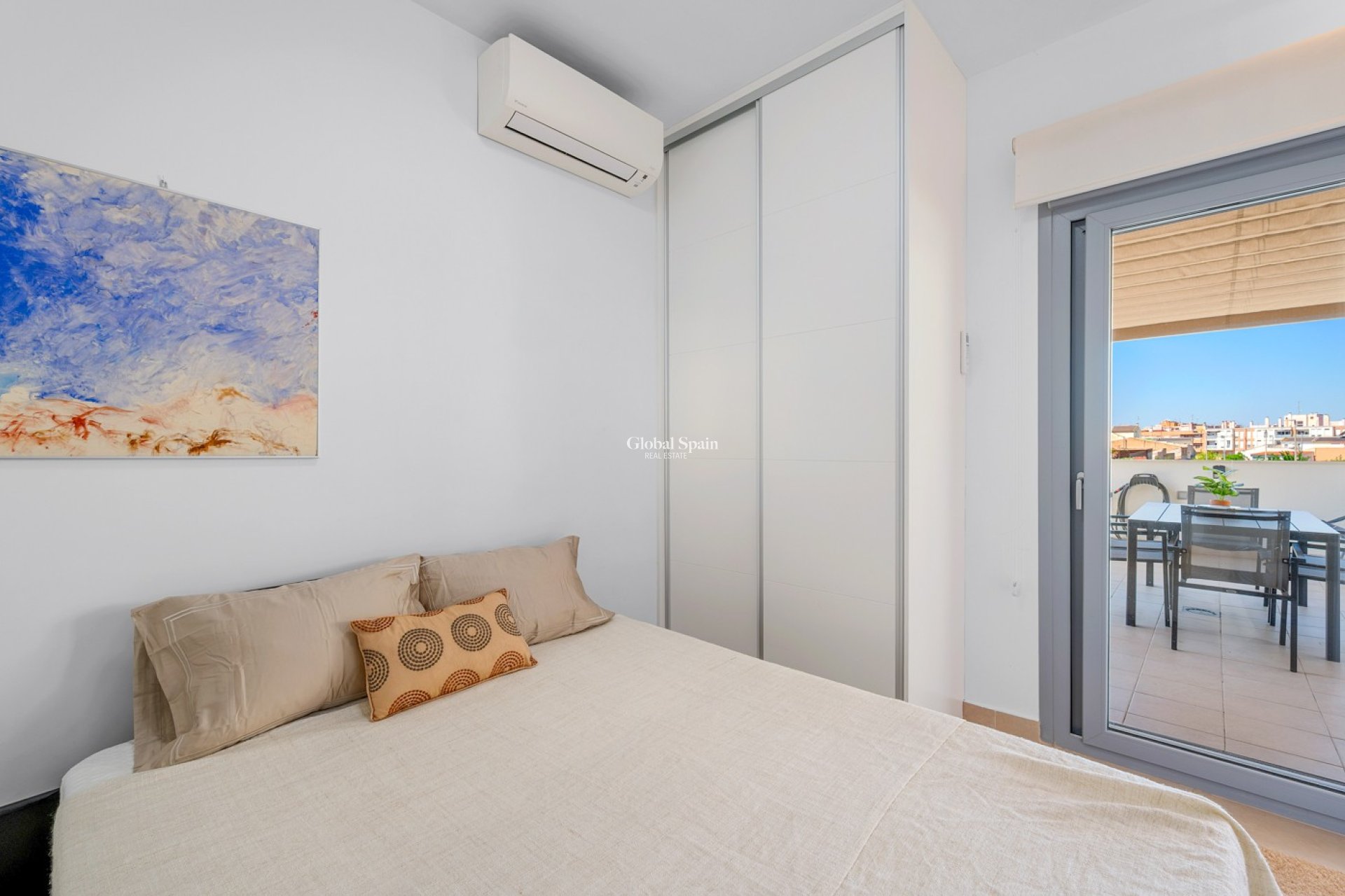 Resale - HOUSE -
FORMENTERA DEL SEGURA - Costa Blanca
