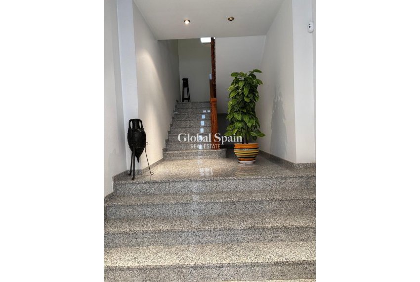 Resale - HOUSE -
FORMENTERA DEL SEGURA - Pueblo 5