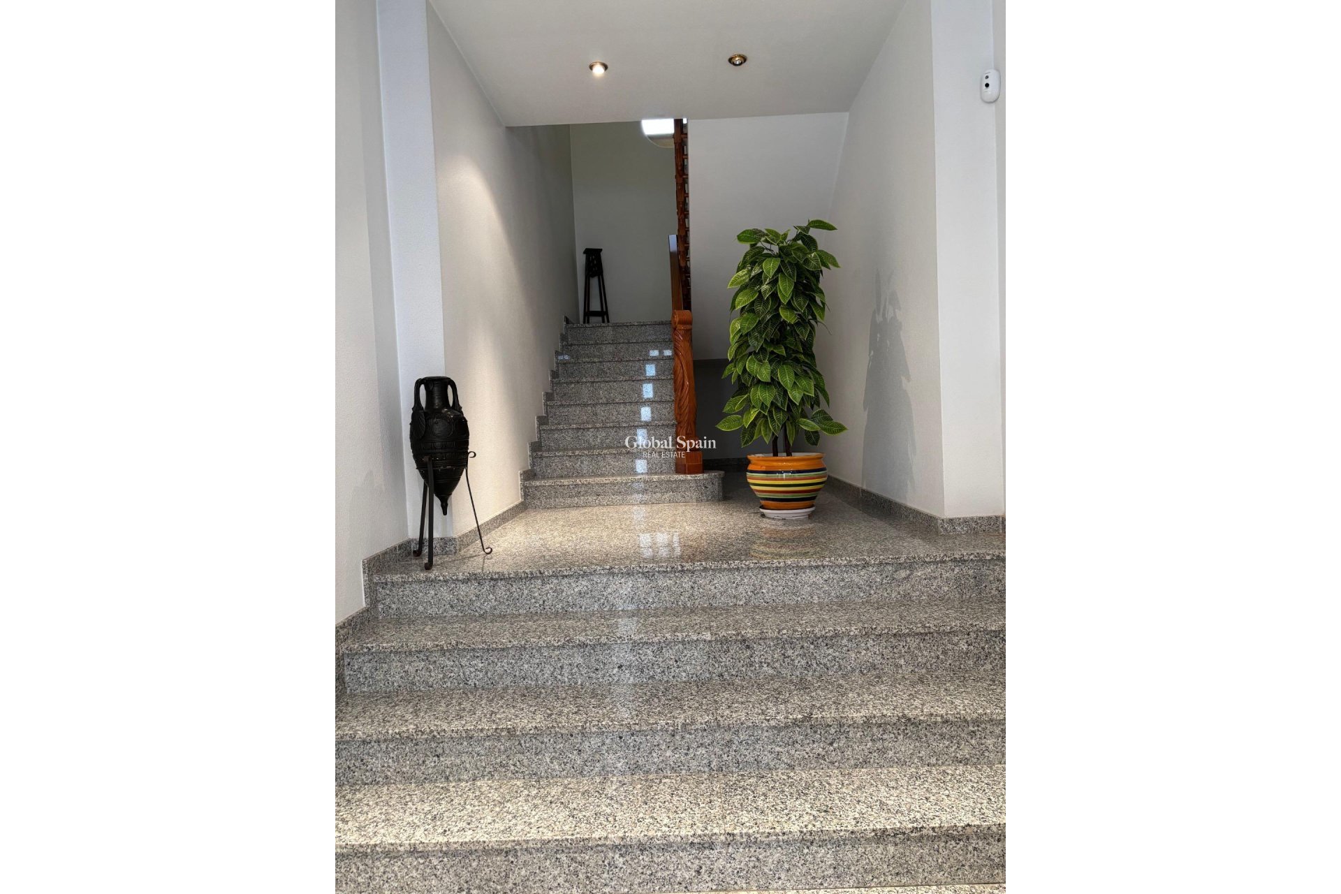 Resale - HOUSE -
FORMENTERA DEL SEGURA - Pueblo 5