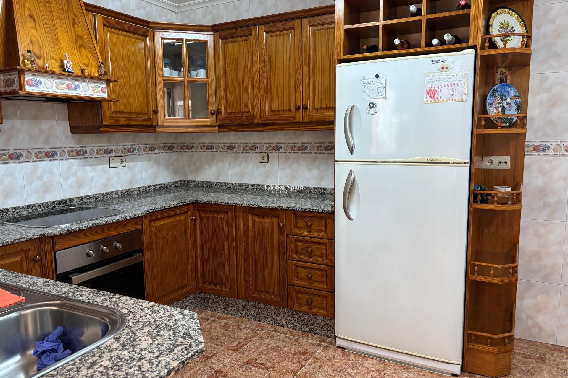 Resale - HOUSE -
FORMENTERA DEL SEGURA - Pueblo 5