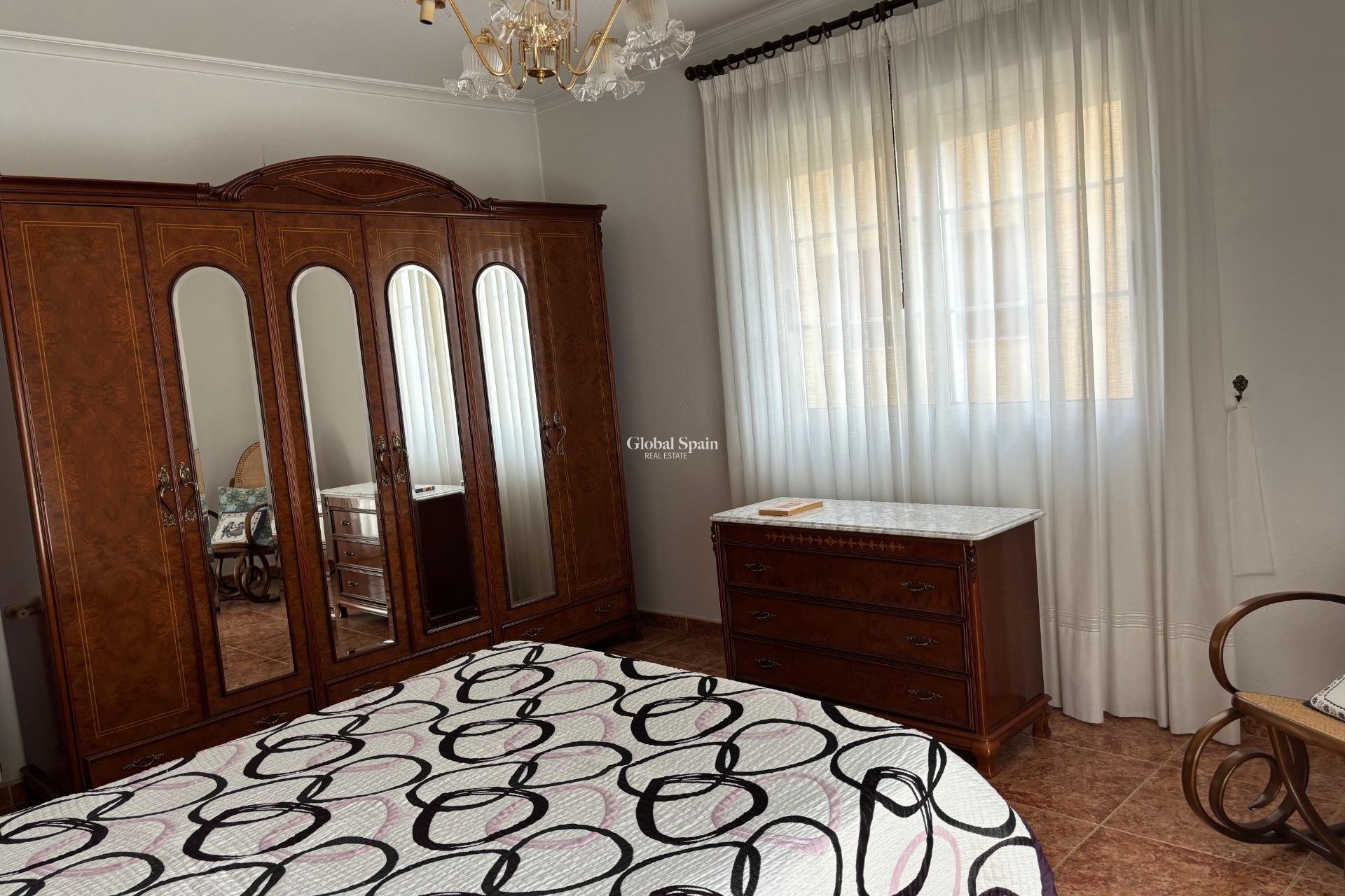 Resale - HOUSE -
FORMENTERA DEL SEGURA - Pueblo 5