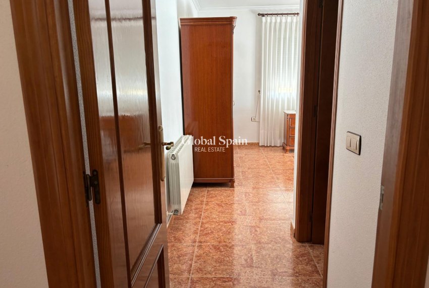 Resale - HOUSE -
FORMENTERA DEL SEGURA - Pueblo 5