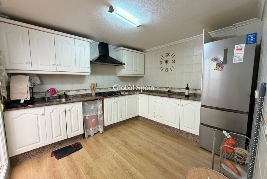 Resale - HOUSE -
FORMENTERA DEL SEGURA - Pueblo 5