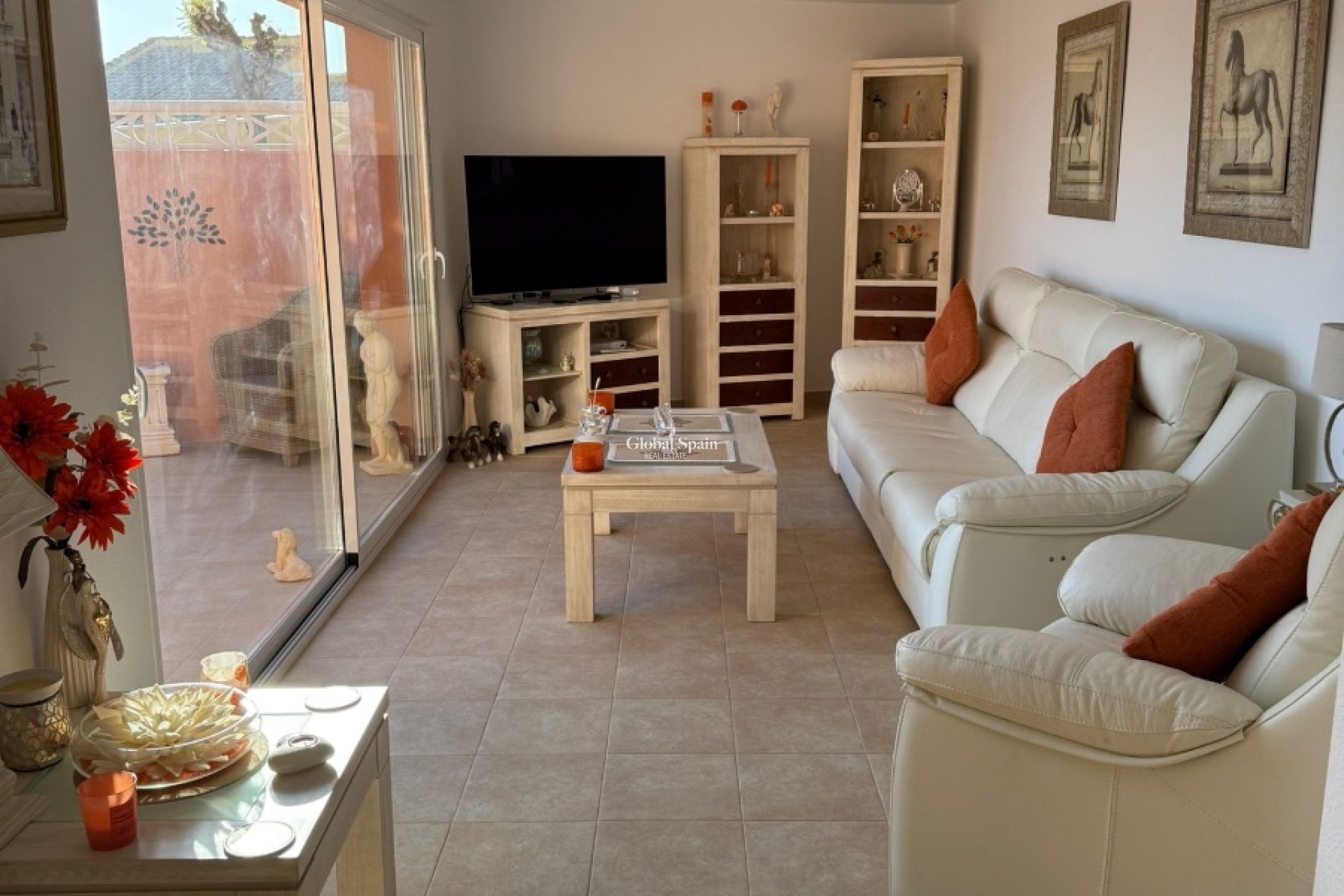 Resale - HOUSE -
FORTUNA - Inland