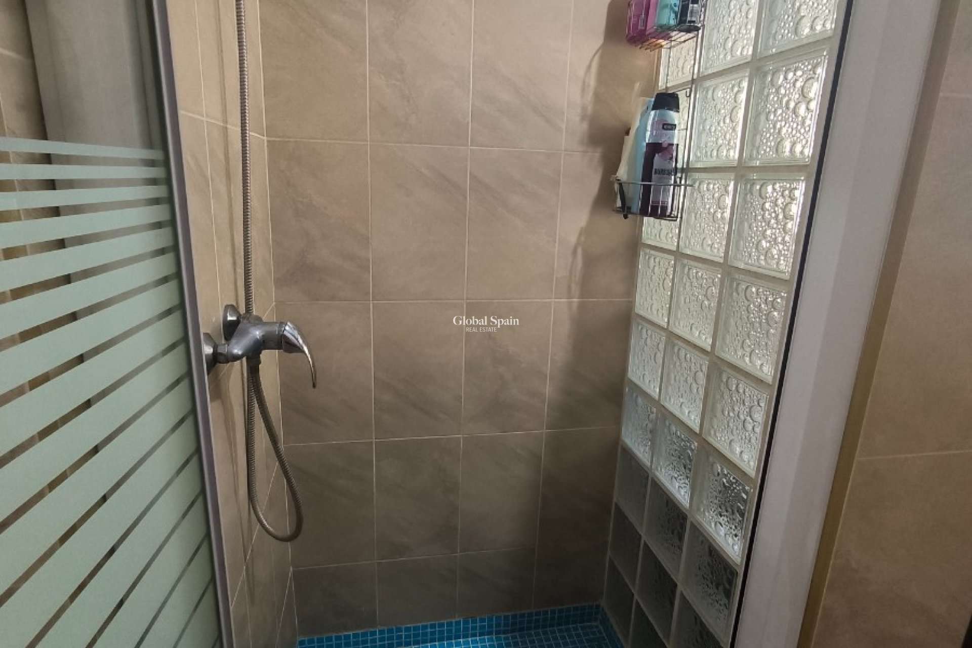 Resale - HOUSE -
FORTUNA - Inland