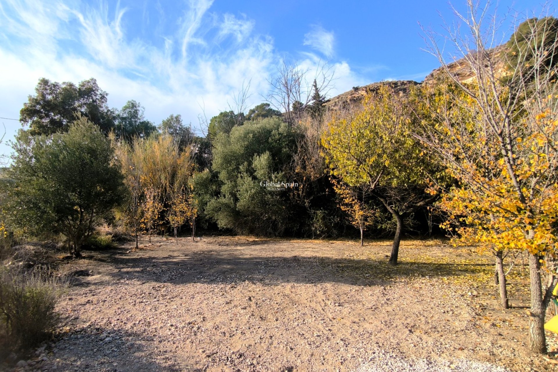 Resale - HOUSE -
FORTUNA - Inland