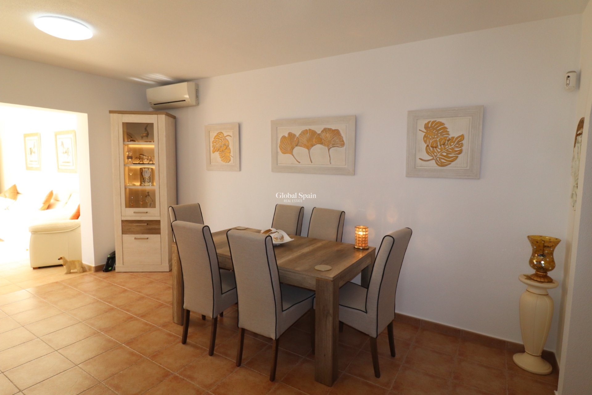 Resale - HOUSE -
FORTUNA - Inland