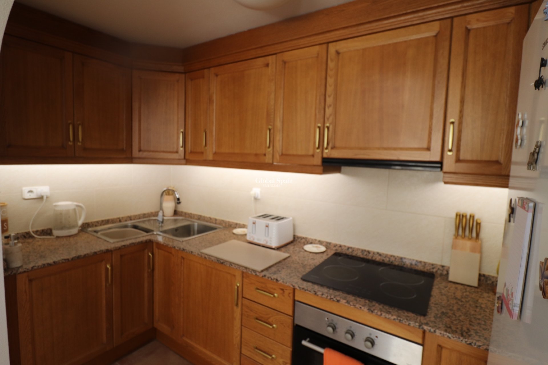 Resale - HOUSE -
FORTUNA - Inland