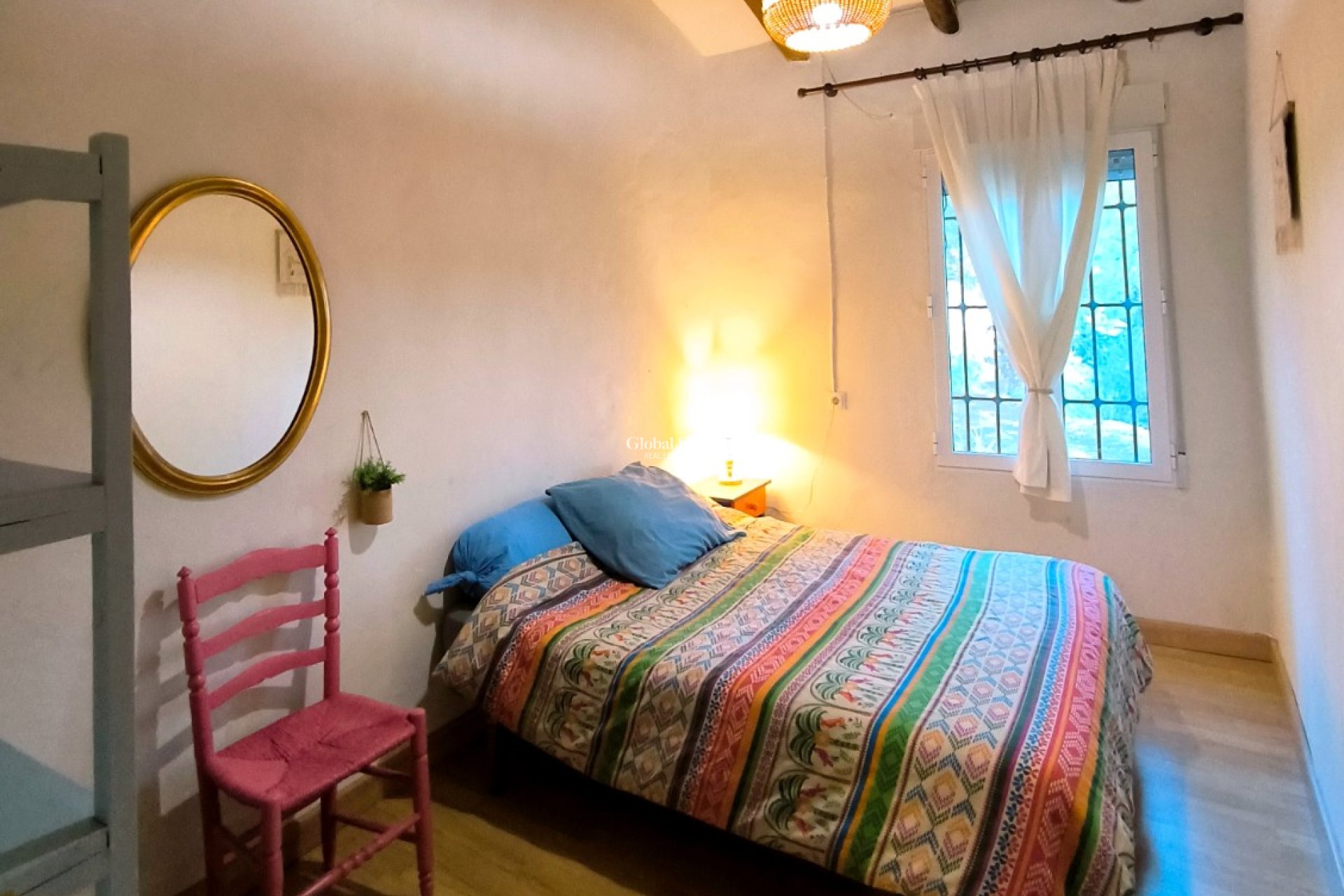 Resale - HOUSE -
FORTUNA - Inland