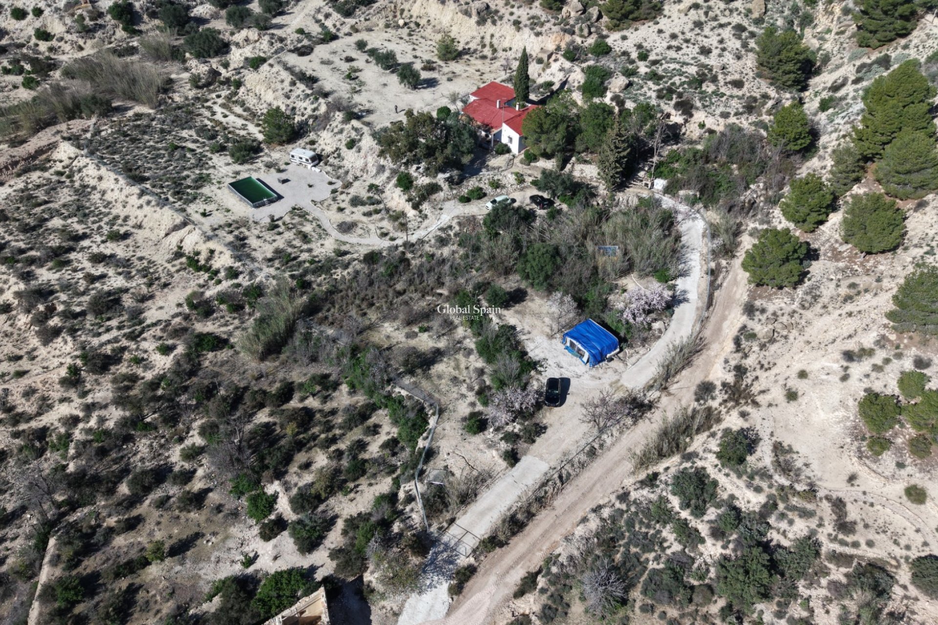 Resale - HOUSE -
FORTUNA - Inland