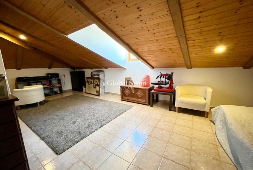 Resale - HOUSE -
FORTUNA - Inland
