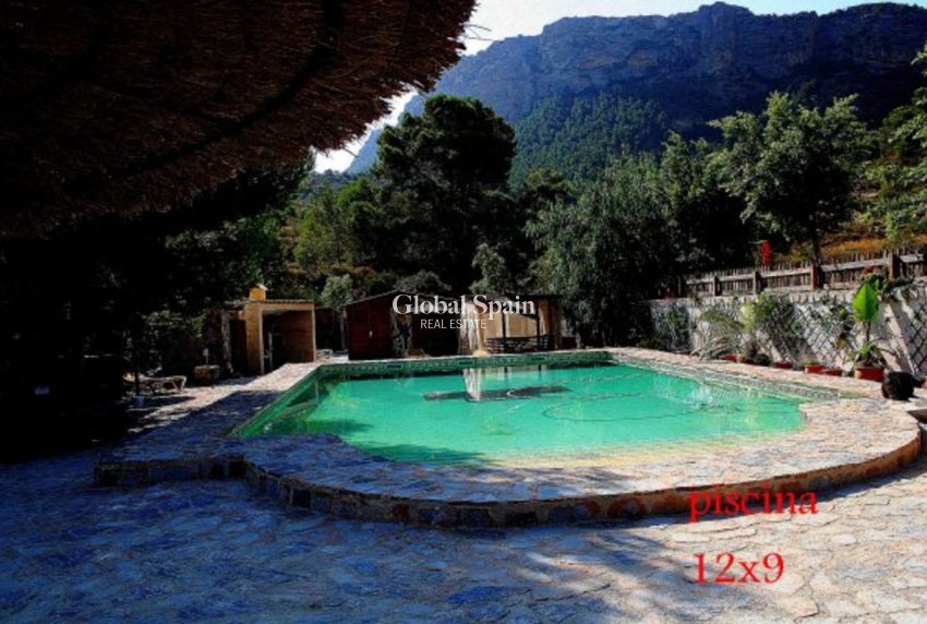 Resale - HOUSE -
GEA Y TRUYOLS - Inland