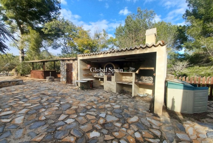 Resale - HOUSE -
GEA Y TRUYOLS - Inland