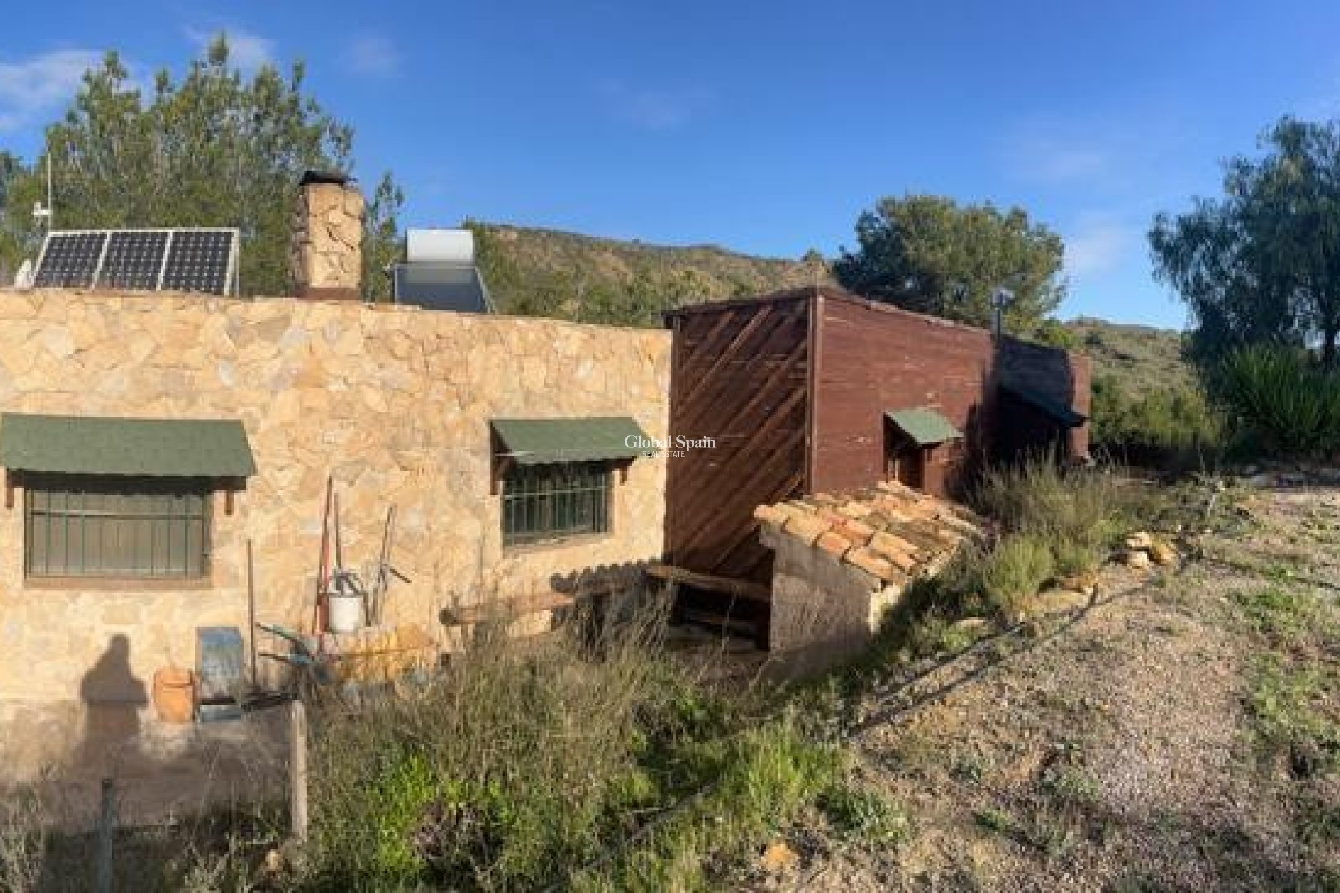 Resale - HOUSE -
GEA Y TRUYOLS - Inland