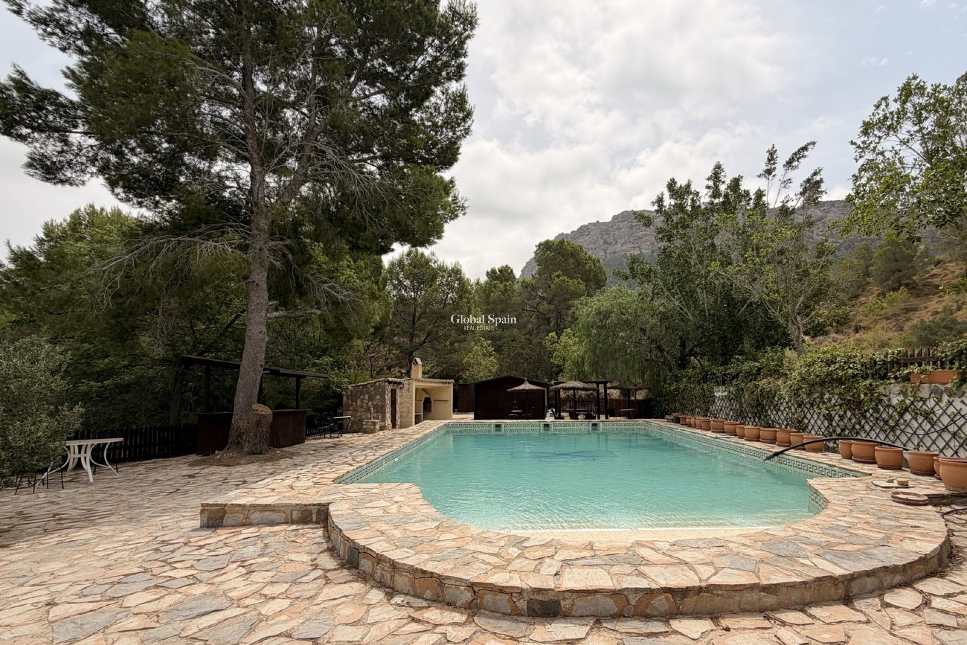 Resale - HOUSE -
GEA Y TRUYOLS - Sierra de Columbares Natural Park