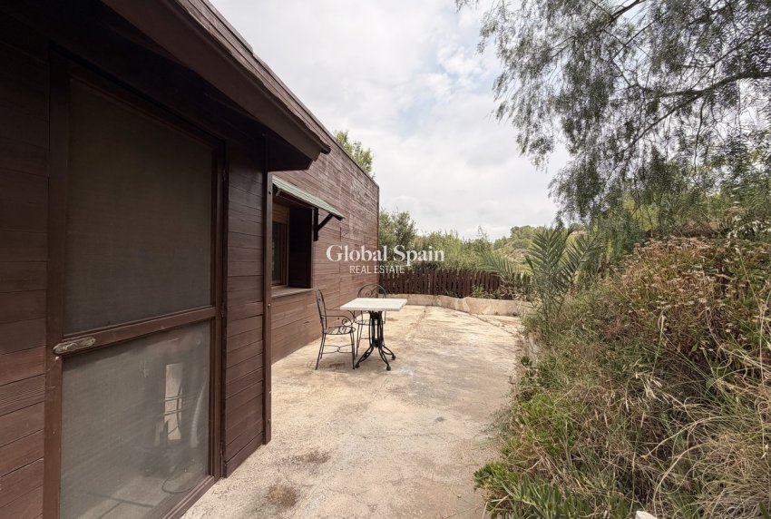 Resale - HOUSE -
GEA Y TRUYOLS - Sierra de Columbares Natural Park