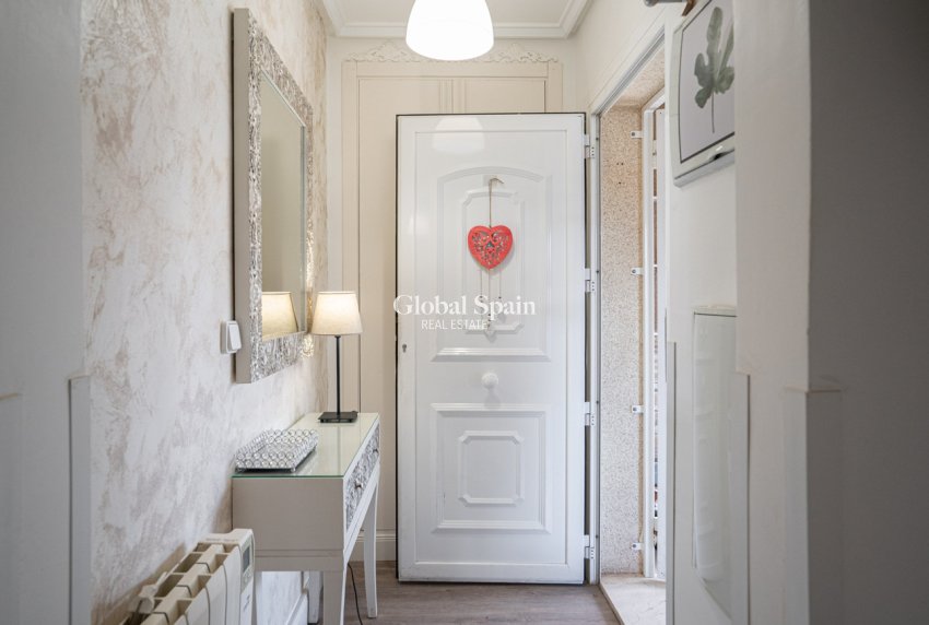 Resale - HOUSE -
GRAN ALACANT - Costa Blanca