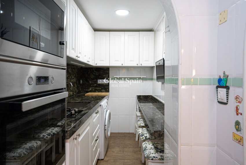 Resale - HOUSE -
GRAN ALACANT - Costa Blanca