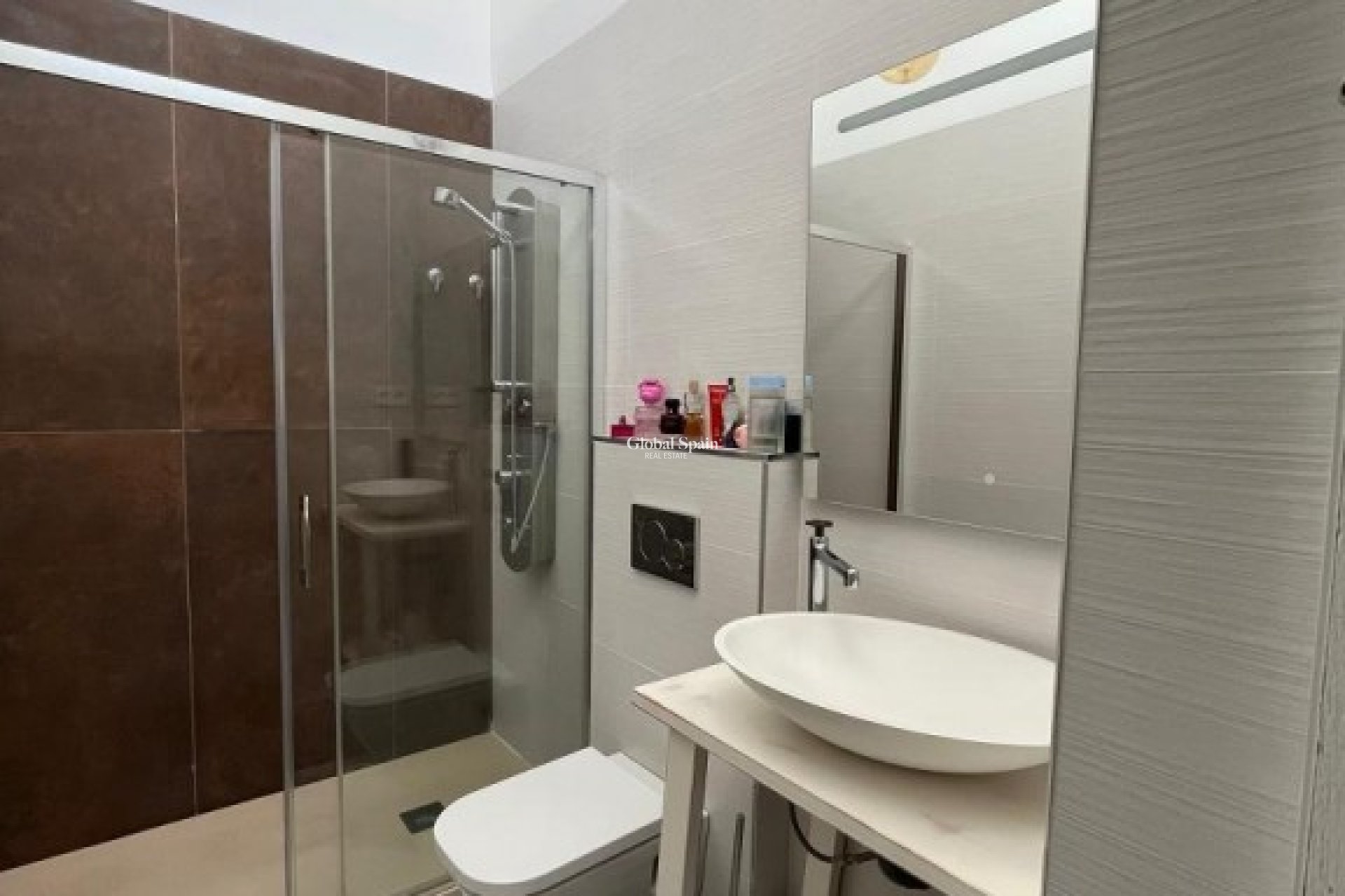 Resale - HOUSE -
GRAN ALACANT - Costa Blanca