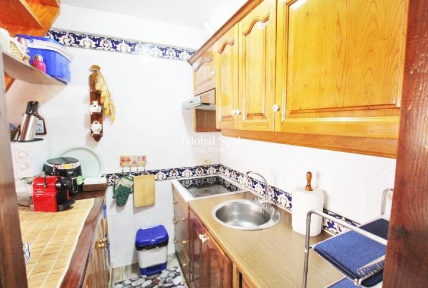 Resale - HOUSE -
GUARDAMAR DEL SEGURA - Benamor