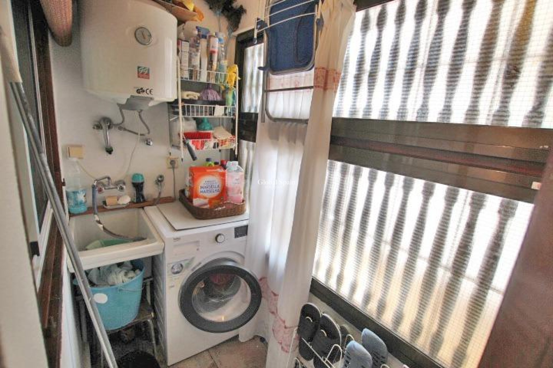 Resale - HOUSE -
GUARDAMAR DEL SEGURA - Benamor