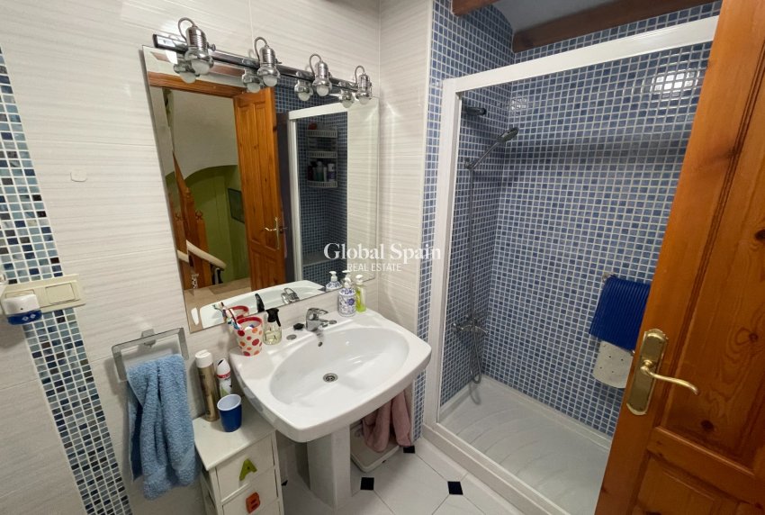 Resale - HOUSE -
GUARDAMAR DEL SEGURA - Costa Blanca