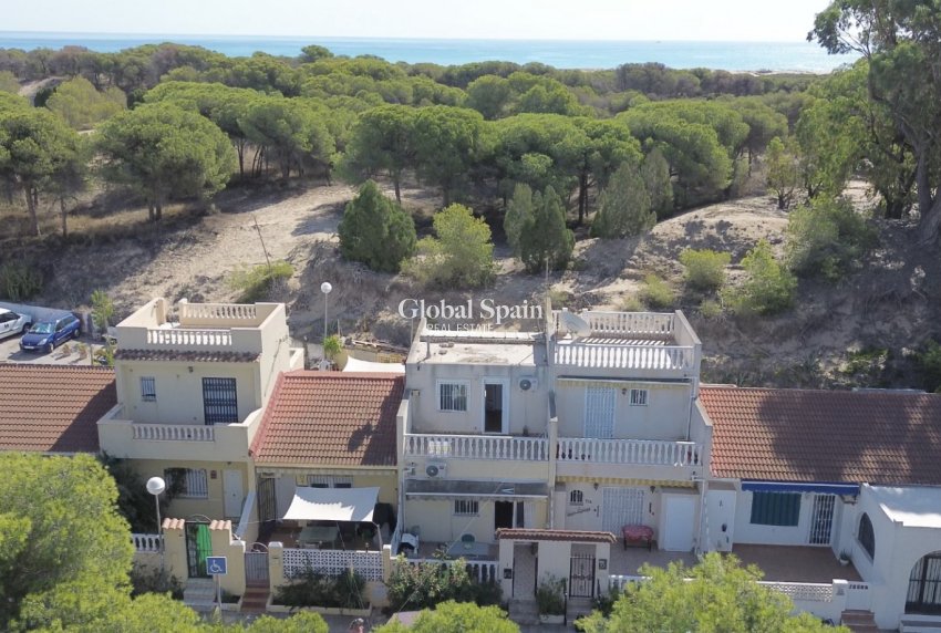 Resale - HOUSE -
GUARDAMAR DEL SEGURA - Costa Blanca