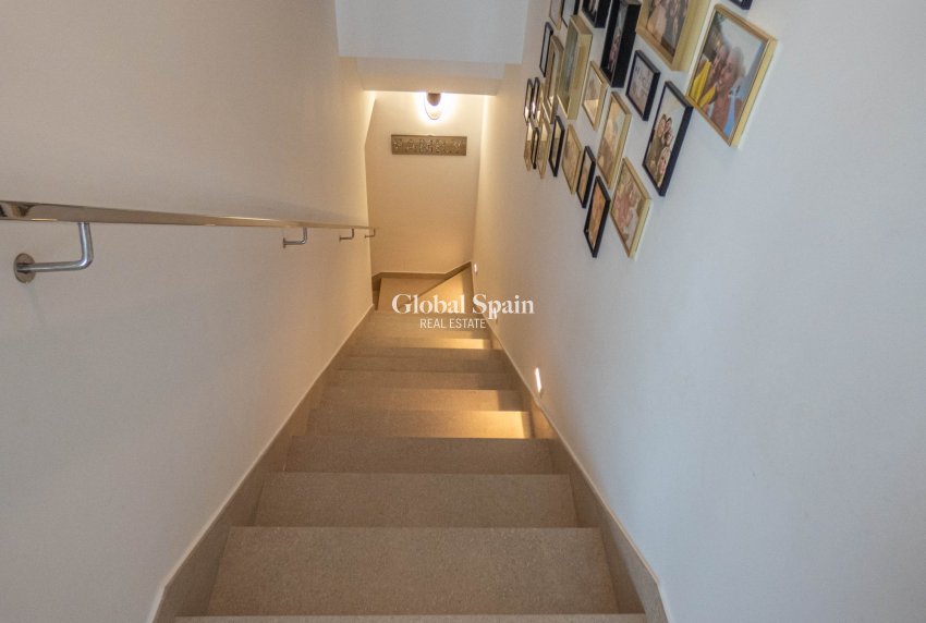 Resale - HOUSE -
GUARDAMAR DEL SEGURA - Costa Blanca