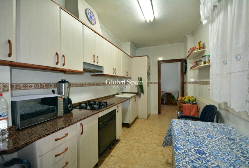 Resale - HOUSE -
GUARDAMAR DEL SEGURA - Costa Blanca