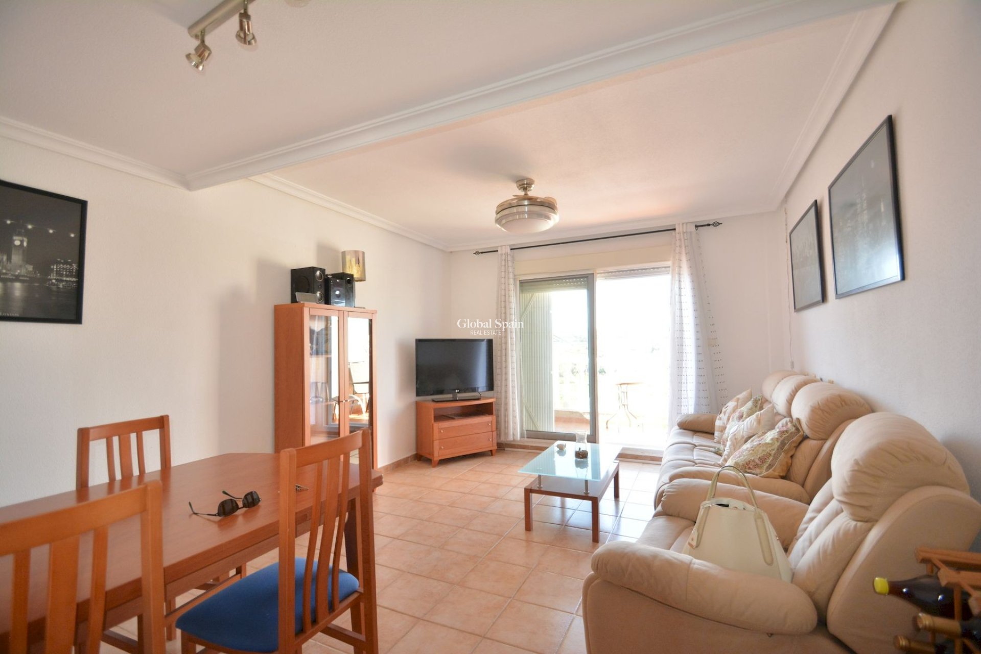 Resale - HOUSE -
GUARDAMAR DEL SEGURA - Costa Blanca