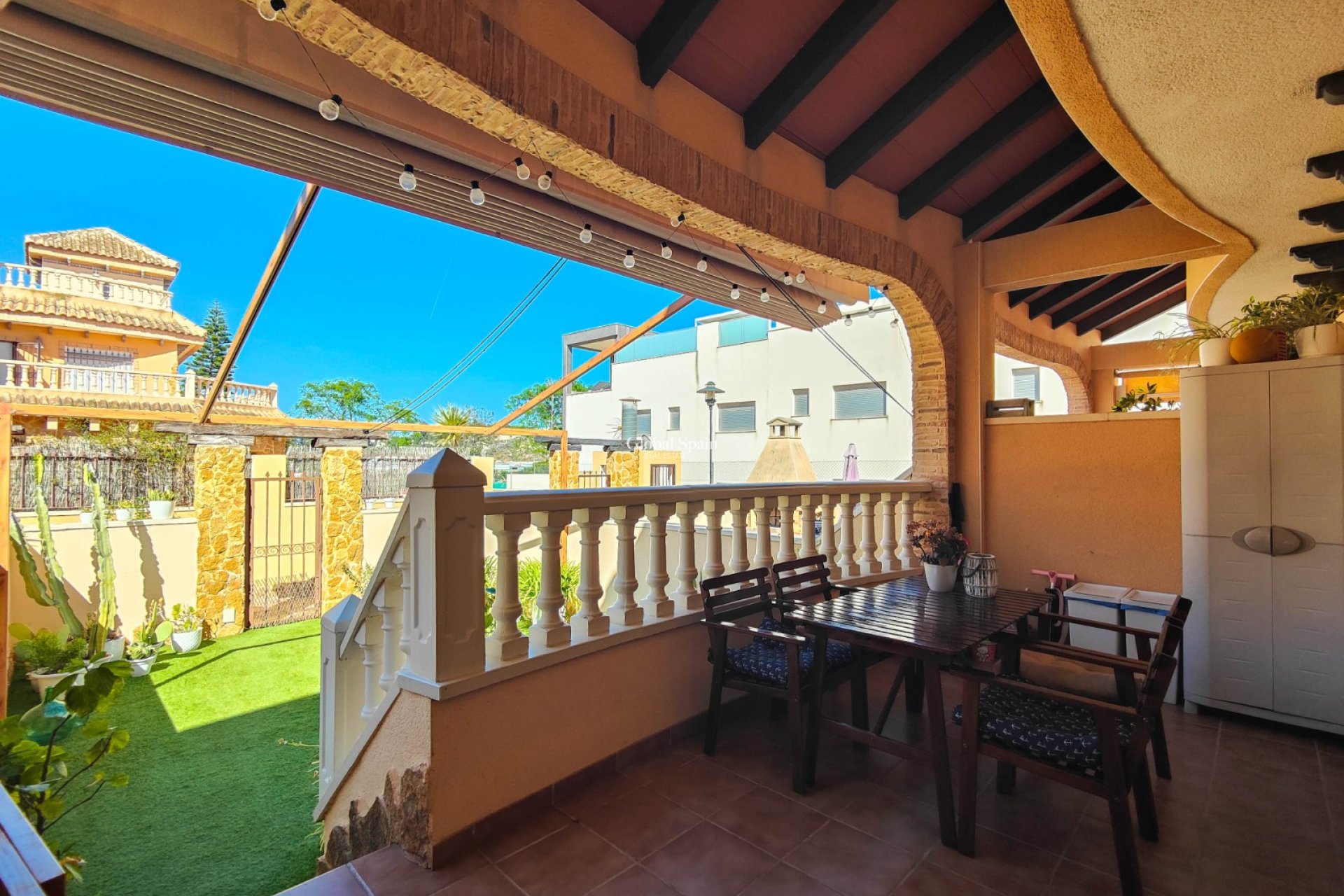 Resale - HOUSE -
GUARDAMAR DEL SEGURA - Costa Blanca