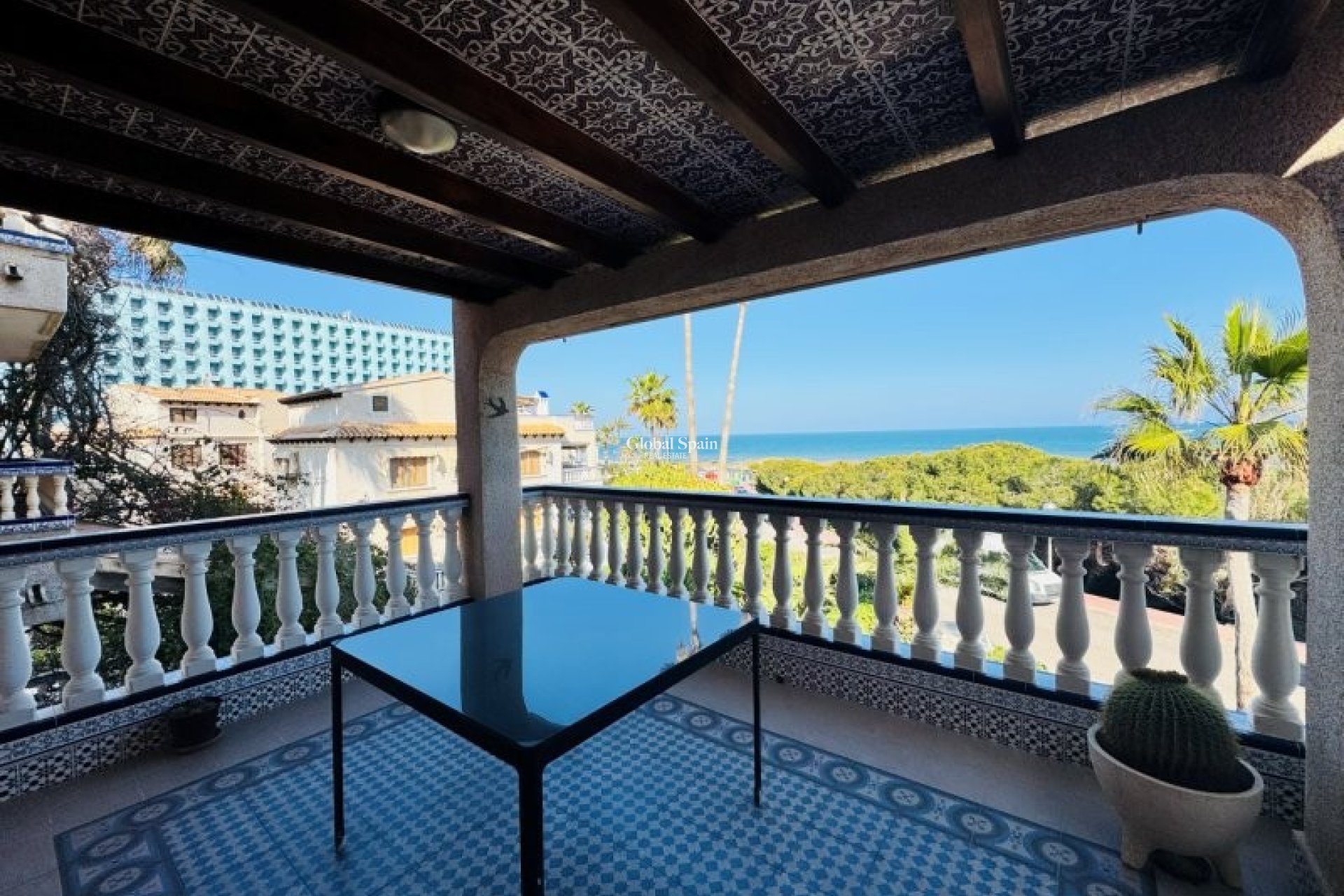 Resale - HOUSE -
GUARDAMAR DEL SEGURA - Costa Blanca