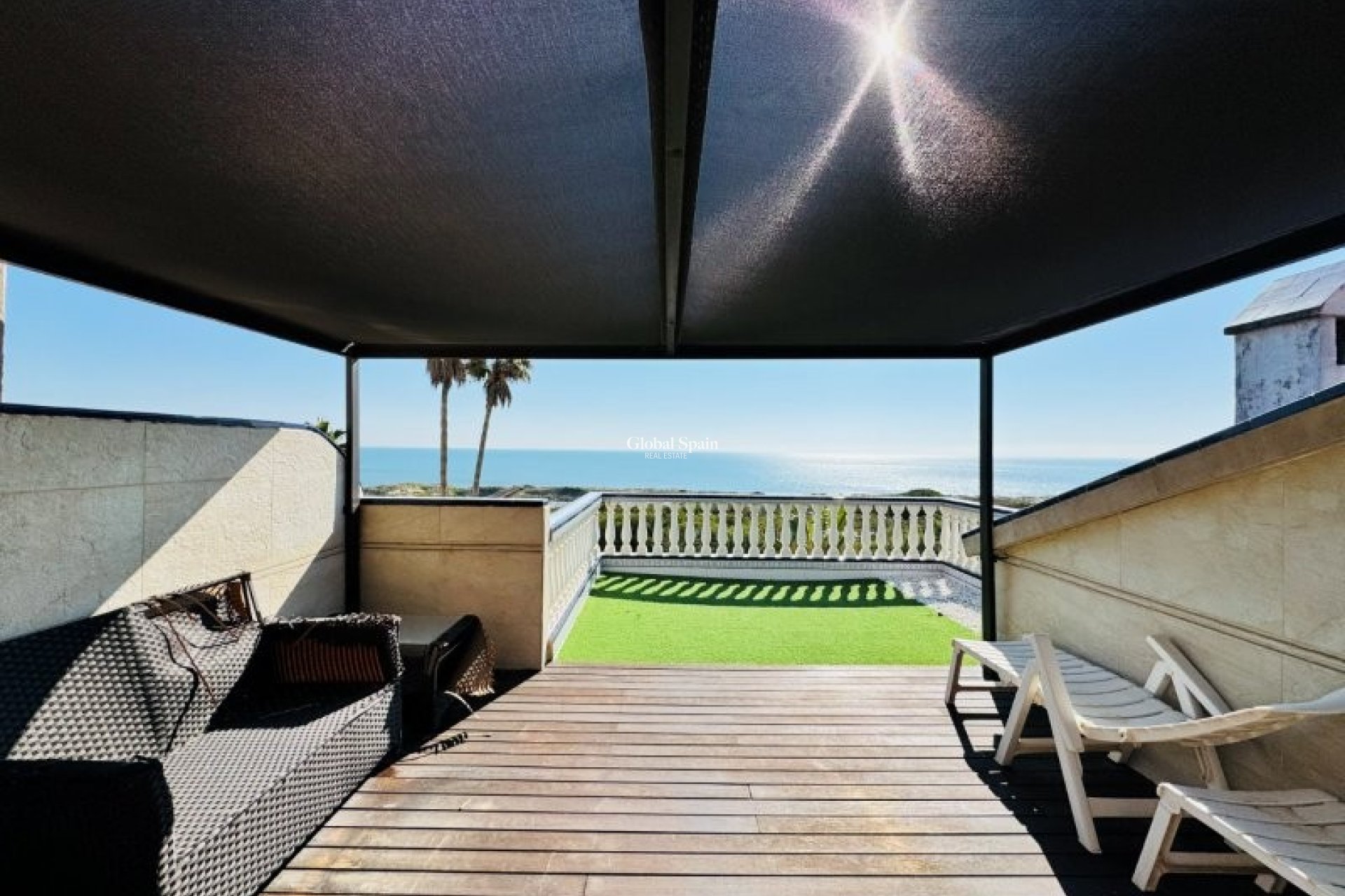Resale - HOUSE -
GUARDAMAR DEL SEGURA - Costa Blanca