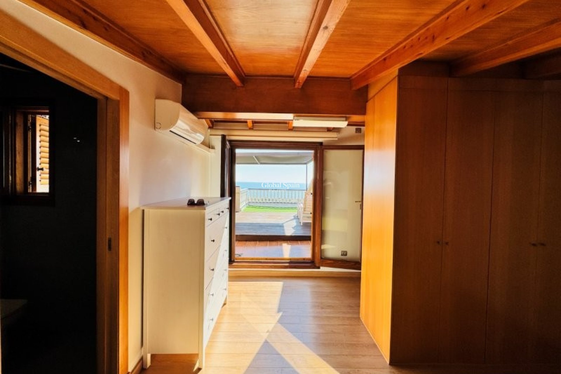 Resale - HOUSE -
GUARDAMAR DEL SEGURA - Costa Blanca