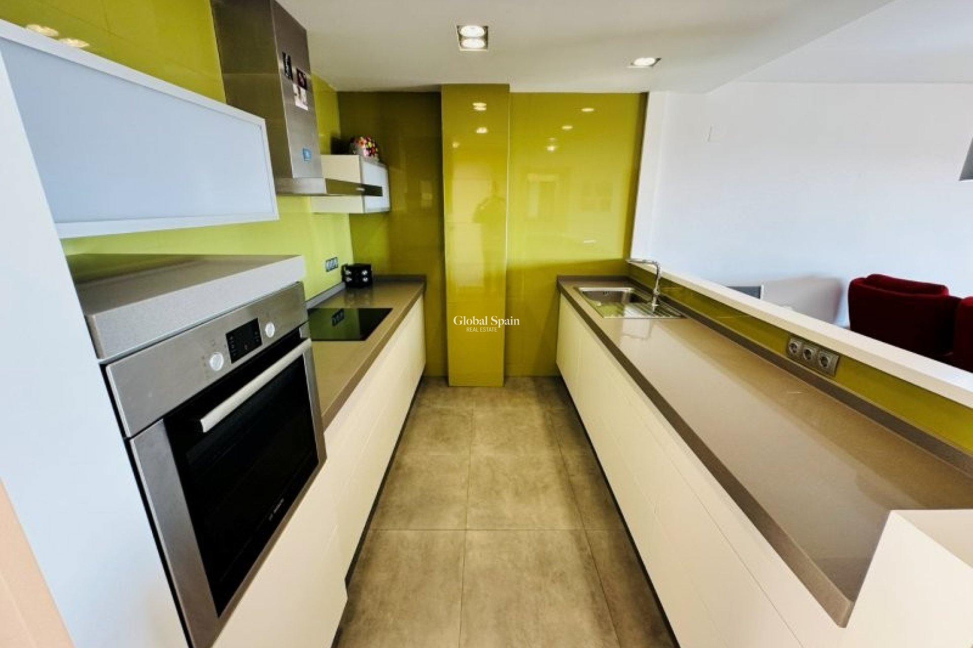 Resale - HOUSE -
GUARDAMAR DEL SEGURA - Costa Blanca
