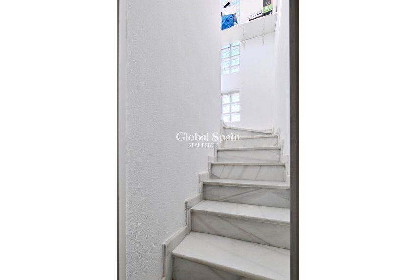 Resale - HOUSE -
GUARDAMAR DEL SEGURA - EL RASO