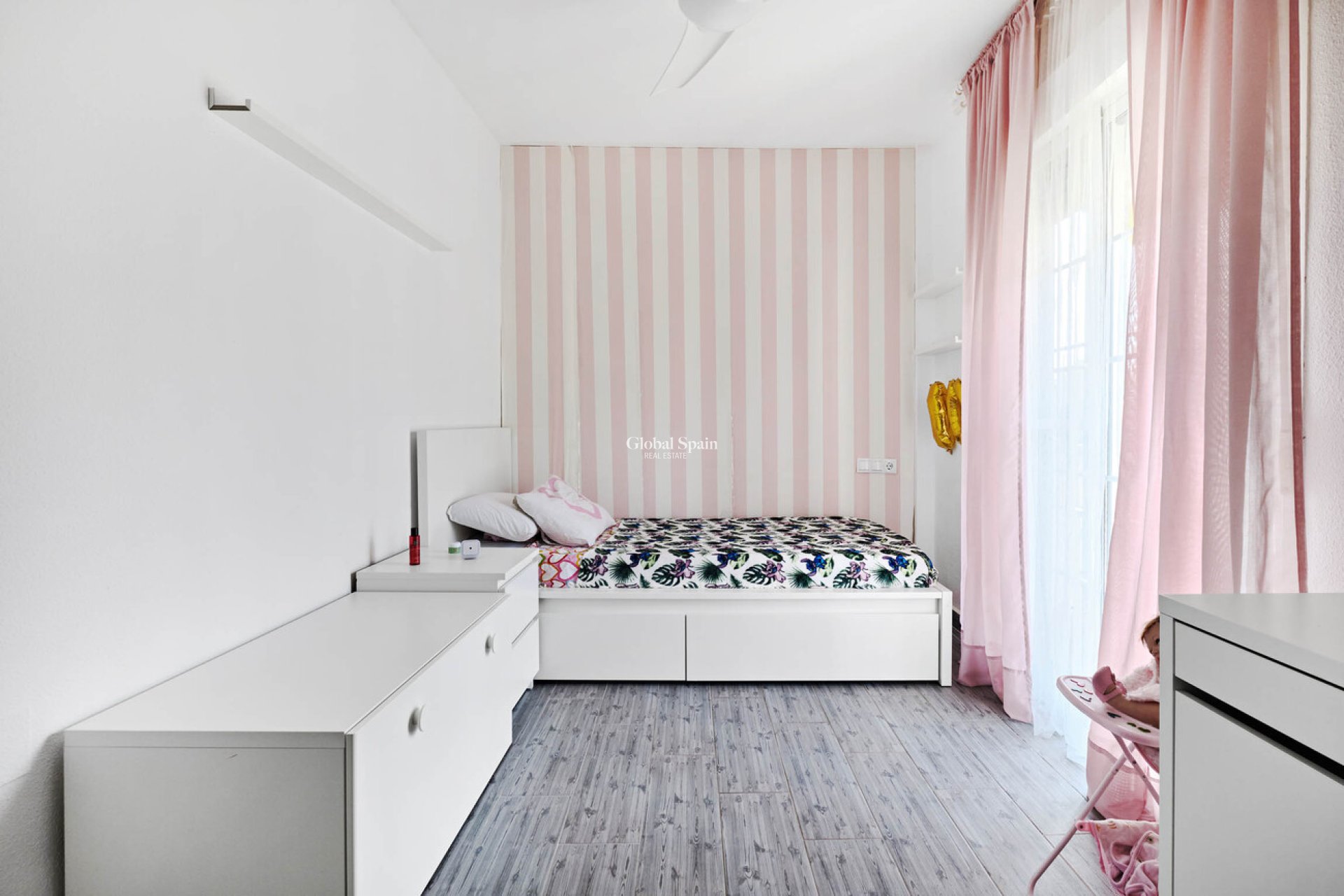 Resale - HOUSE -
GUARDAMAR DEL SEGURA - EL RASO