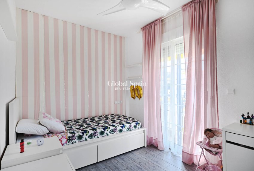 Resale - HOUSE -
GUARDAMAR DEL SEGURA - EL RASO