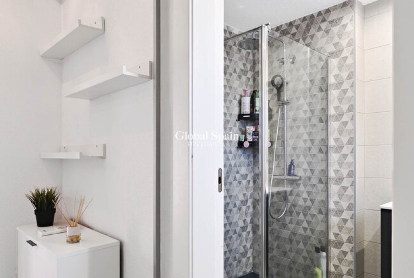 Resale - HOUSE -
GUARDAMAR DEL SEGURA - EL RASO