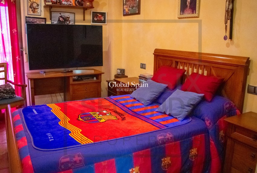 Resale - HOUSE -
GUARDAMAR DEL SEGURA - Guardamar pueblo