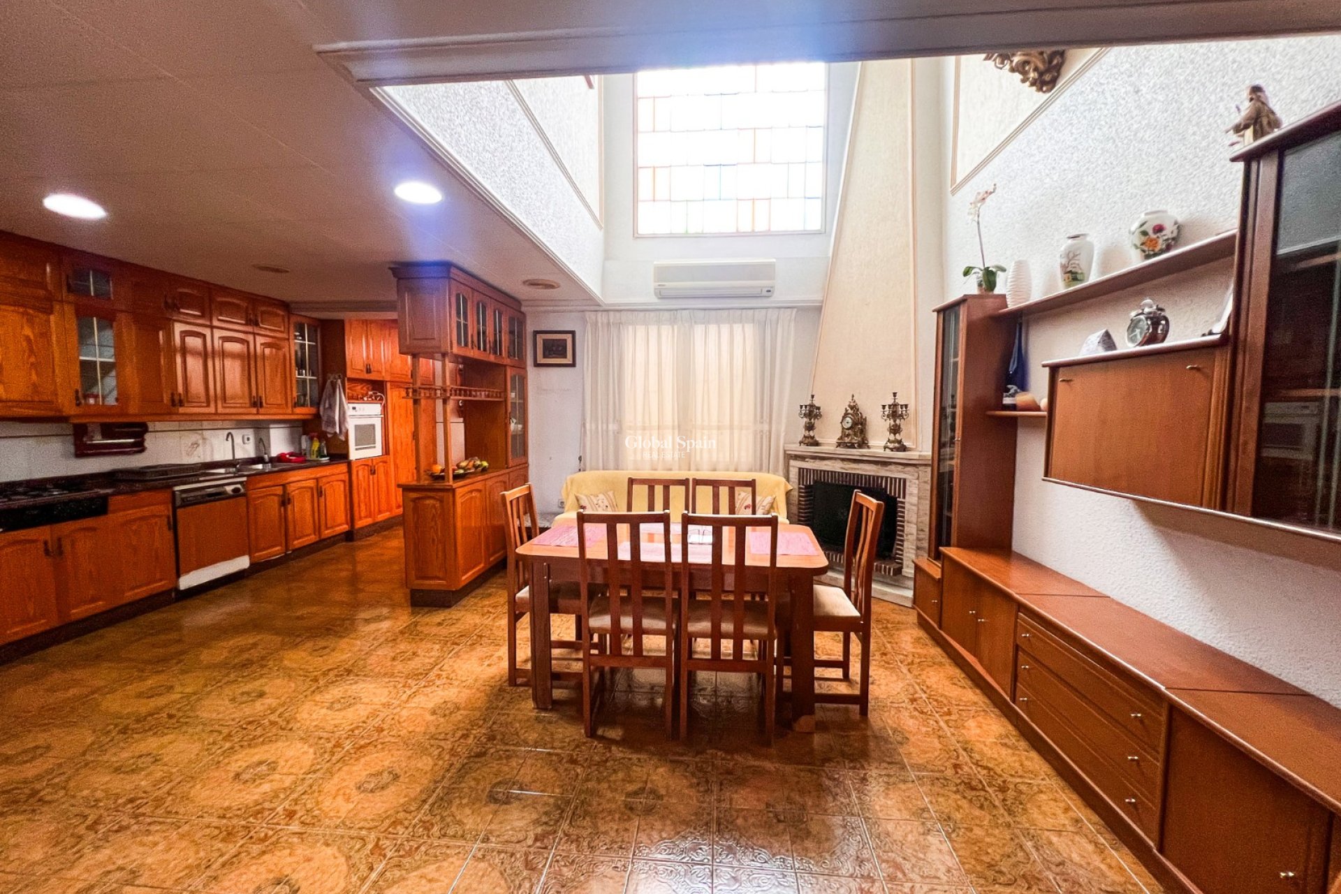 Resale - HOUSE -
GUARDAMAR DEL SEGURA - Guardamar pueblo